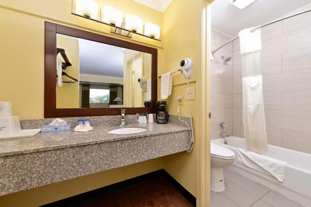 Americas Best Value Inn Winona