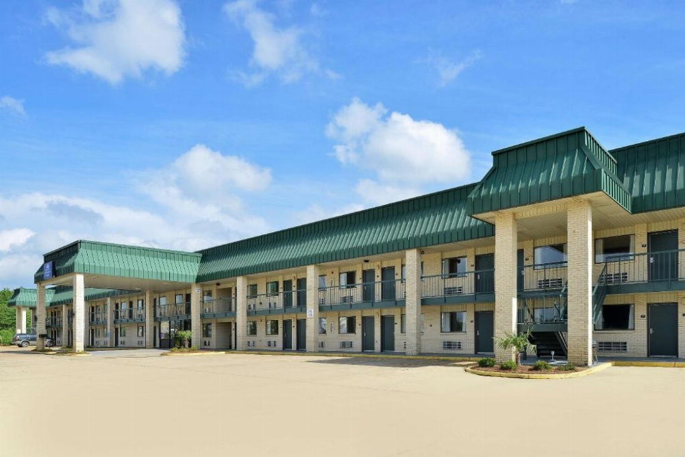 Americas Best Value Inn Winona Image 43